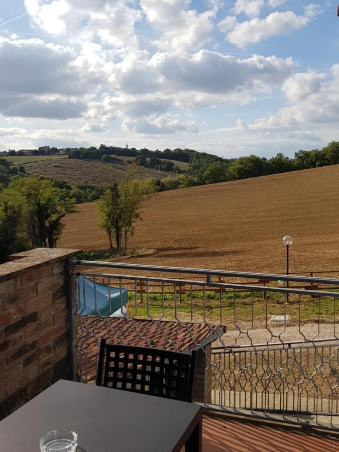 Agriturismo Il Pappamerlo Pila  エクステリア 写真